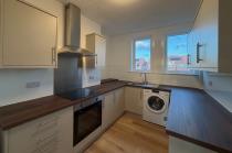 Property to rent in 70 New Hunterfield, Gorebridge, EH23 4BH