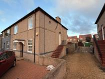 Property to rent in 70 New Hunterfield, Gorebridge, EH23 4BH