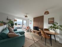 Property to rent in 43 Mauseley Park, Edinburgh, EH4 8FB