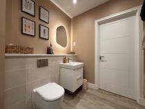 Property to rent in 43 Mauseley Park, Edinburgh, EH4 8FB