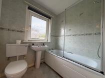 Property to rent in 22 Carlowrie Place, Gorebridge, EH23 4XL