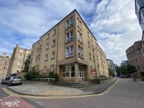 Property to rent in 1/3, Port Hamilton, Edinburgh, EH3 8JL