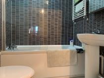 Property to rent in 21 Burnbrae Road