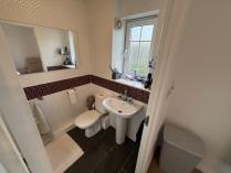 Property to rent in Pilmuir Place, Dunfermline, KY12 9FD