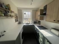 Property to rent in 94/1 North Street