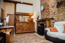 Property to rent in 14/4 Dock Place