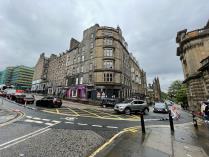 Property to rent in 13 2f2 Bank Street