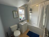 Property to rent in 4 Canongate