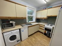 Property to rent in 4 Canongate