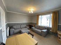 Property to rent in 12/5 Stenhosue Avenue West