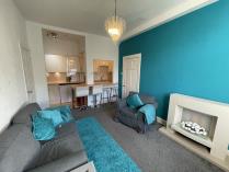 Property to rent in 6/1 Moat Terrace