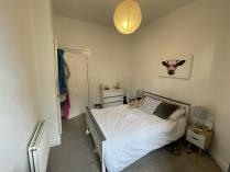 Property to rent in 9/6 Pirrie Street