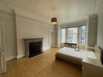 Property to rent in 85/5 Haymarket Terrace