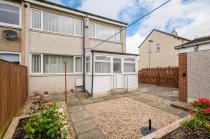 Property to rent in Buchan Street