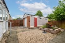 Property to rent in Buchan Street