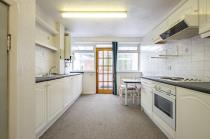 Property to rent in Buchan Street