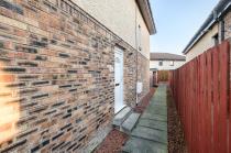 Property to rent in Armour Grove Motherwell