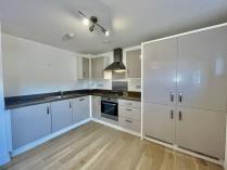 Property to rent in Mulberry Road, Renfrew