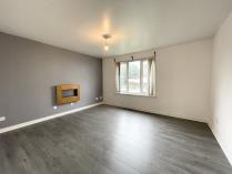 Property to rent in Tullis Gardens