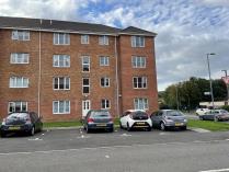 Property to rent in Tullis Gardens