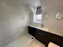 Property to rent in Lanark Road, Rosebank, Carluke, ML8 5QB