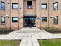 Property to rent in Barncluith Court, Miller Street, Hamilton, ML3 7EW
