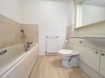 Property to rent in 98 Old Station Court, Bothwell, Glasgow, G71 8PE