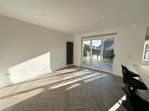 Property to rent in 2 Woodland Gardens, Hamilton, ML3 7JE