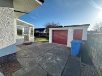 Property to rent in 2 Woodland Gardens, Hamilton, ML3 7JE