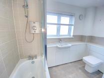 Property to rent in Ballantyne Drive, Hamilton