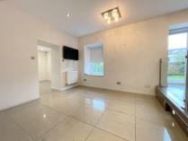 Property to rent in Fife Crescent, Bothwell