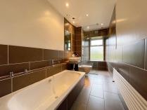 Property to rent in Fife Crescent, Bothwell