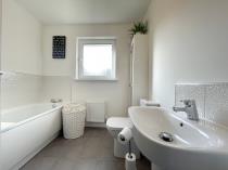 Property to rent in Rickard Avenue, Strathaven, ML10 6GW
