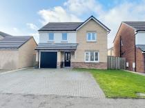 Property to rent in Rickard Avenue, Strathaven, ML10 6GW