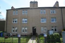 Property to rent in Clepington Road Dundee
