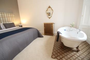 Property to rent in Park Terrace, Glasgow, G3 6BY