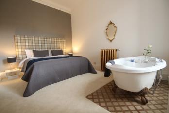 Property to rent in Park Terrace, Glasgow, G3 6BY