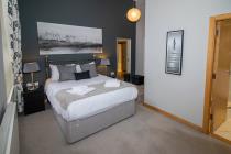Property to rent in 29 College Street
