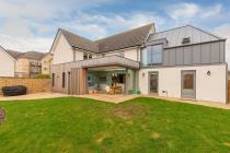Property to rent in Waterfield Road, Fairmilehead, Edinburgh