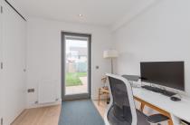 Property to rent in Waterfield Road, Fairmilehead, Edinburgh