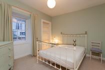 Property to rent in St Stephen Place, Stockbridge, Edinburgh