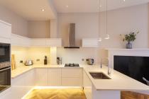 Property to rent in Bruntsfield Gardens, Bruntsfield, Edinburgh