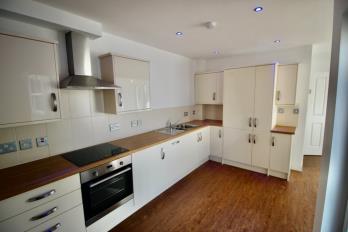 Property to rent in 21 Carmelite Court, Aberdeen, AB11 6LZ