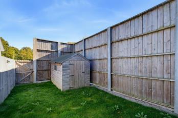 Property to rent in 17 Burnside Walk, Dyce, Aberdeen, AB21 7HD