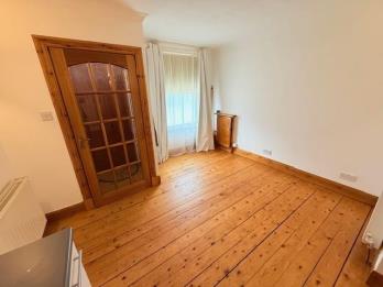 Property to rent in High Street, Markinch