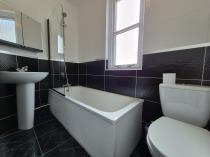 Property to rent in Mannfield Avenue, Bonnybridge, FK4 2DA