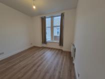 Property to rent in High Street, Falkirk, FK1 1DD