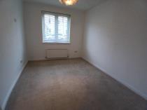 Property to rent in Flat 1, 3 McCormack Place, Larbert, FK5 4TU