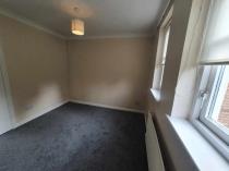Property to rent in 10 Creteil Court, Falkirk, FK1 1UL