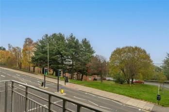 Property to rent in Victoria Road, Dundee, DD1 2NY